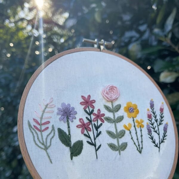 FLORAL SAMPLER - Embroidery Kit-Embroidery Kit for Beginners