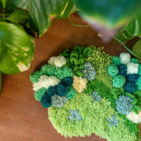 GREEN OASIS - Moss Coaster Kit-Embroidery Kit for Beginners