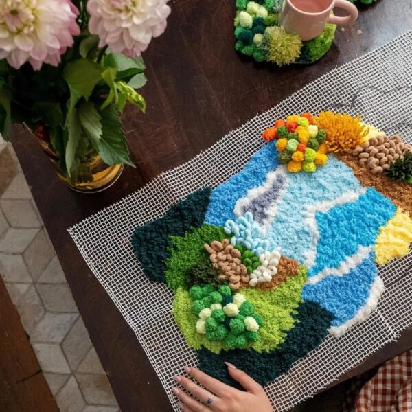 MAGICAL MOSS - Rug Making Kit-DIY Needlepoint