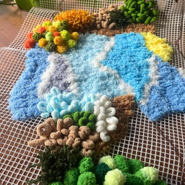 MAGICAL MOSS - Rug Making Kit-DIY Needlepoint