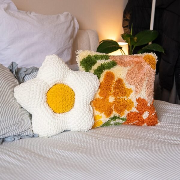 DAISY - Chunky Crochet Kit-Birthday Gifts