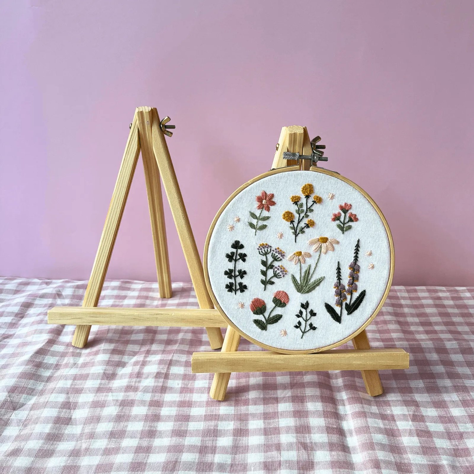 Easel Stand-Handcrafted Mastery
