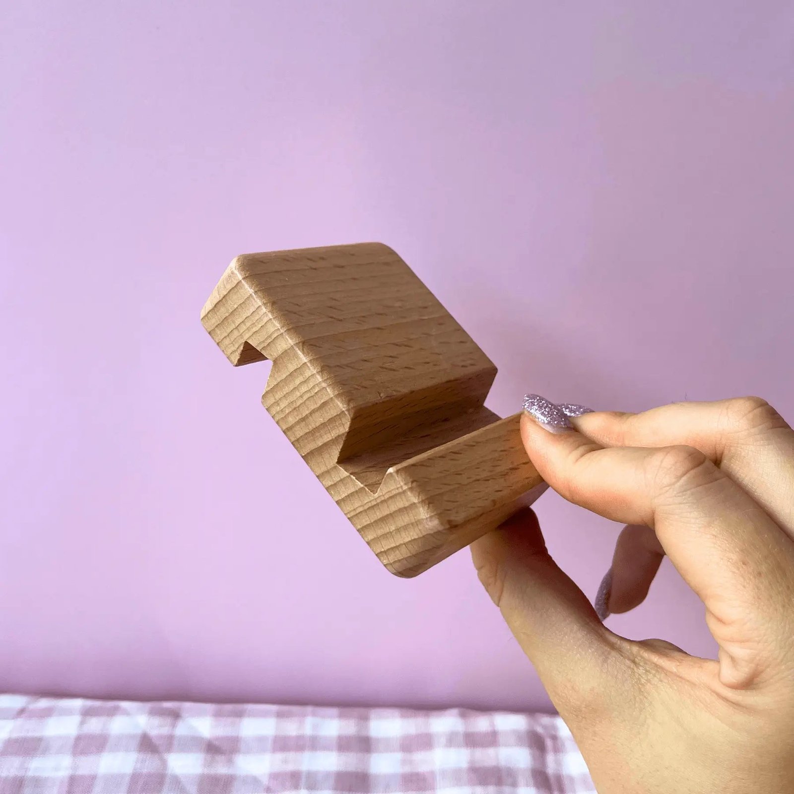 Wooden Block Stand-Handcrafted Mastery