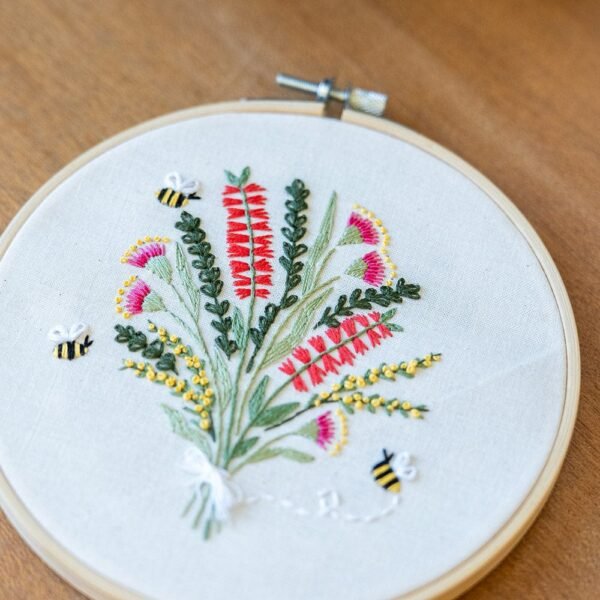 AUSTRALIAN NATIVE BOUQUET - Embroidery Kit