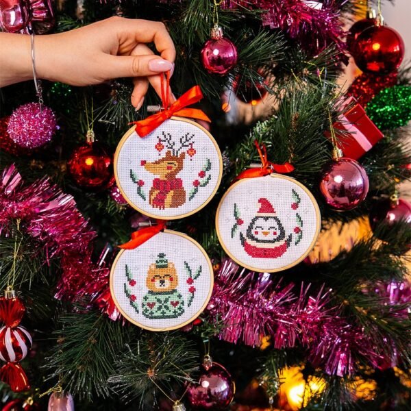 FESTIVE FRIENDS | Christmas Mini Ornaments Cross Stitch Kit-Gifts for Beginners