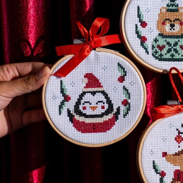 FESTIVE FRIENDS | Christmas Mini Ornaments Cross Stitch Kit-Gifts for Beginners