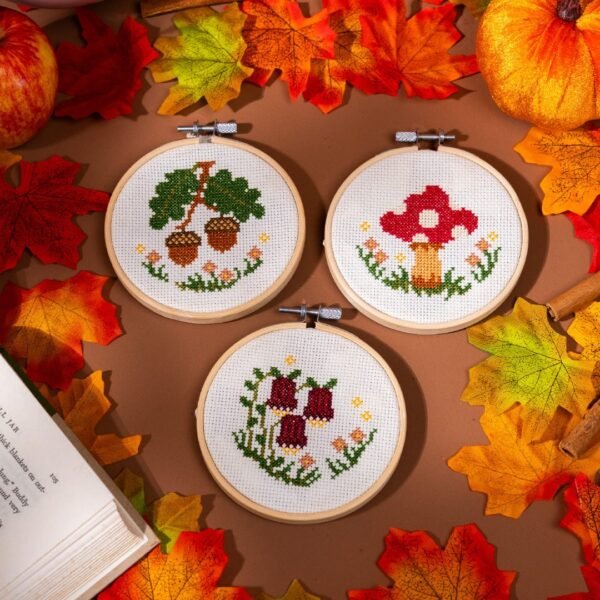 FOREST MINIS - Cross Stitch Kit-Step-by-Step Guide to Making Your Moss Rug