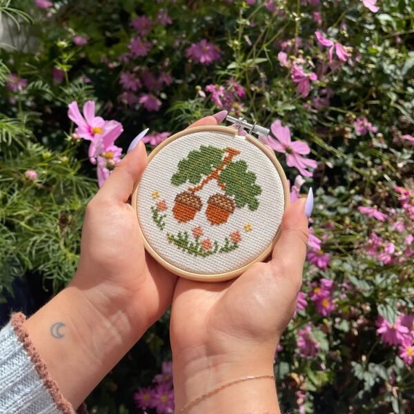 FOREST MINIS - Cross Stitch Kit-Step-by-Step Guide to Making Your Moss Rug