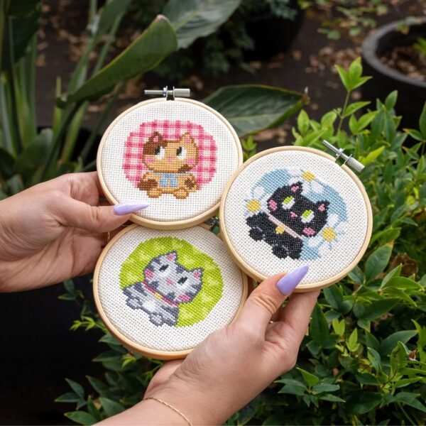 KITTEN MINIS - Cross Stitch Kit-Handmade Tufting Embroidery Art