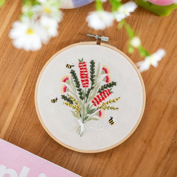 AUSTRALIAN NATIVE BOUQUET - Embroidery Kit