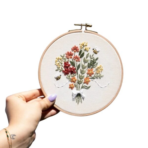 BUZZING BOUQUET - Embroidery Kit-Embroidery Kit for Beginners