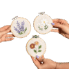 FLORAL MINIS - Embroidery Kit