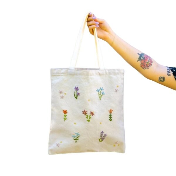 FLOWER FIELD - Embroidered Tote Bag Kit