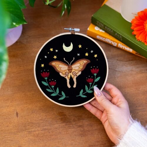 MIDNIGHT MOTH - Embroidery Kit-Creative Birthday Gifts