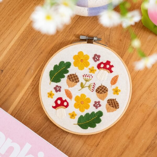 WOODLAND WONDER - Embroidery Kit