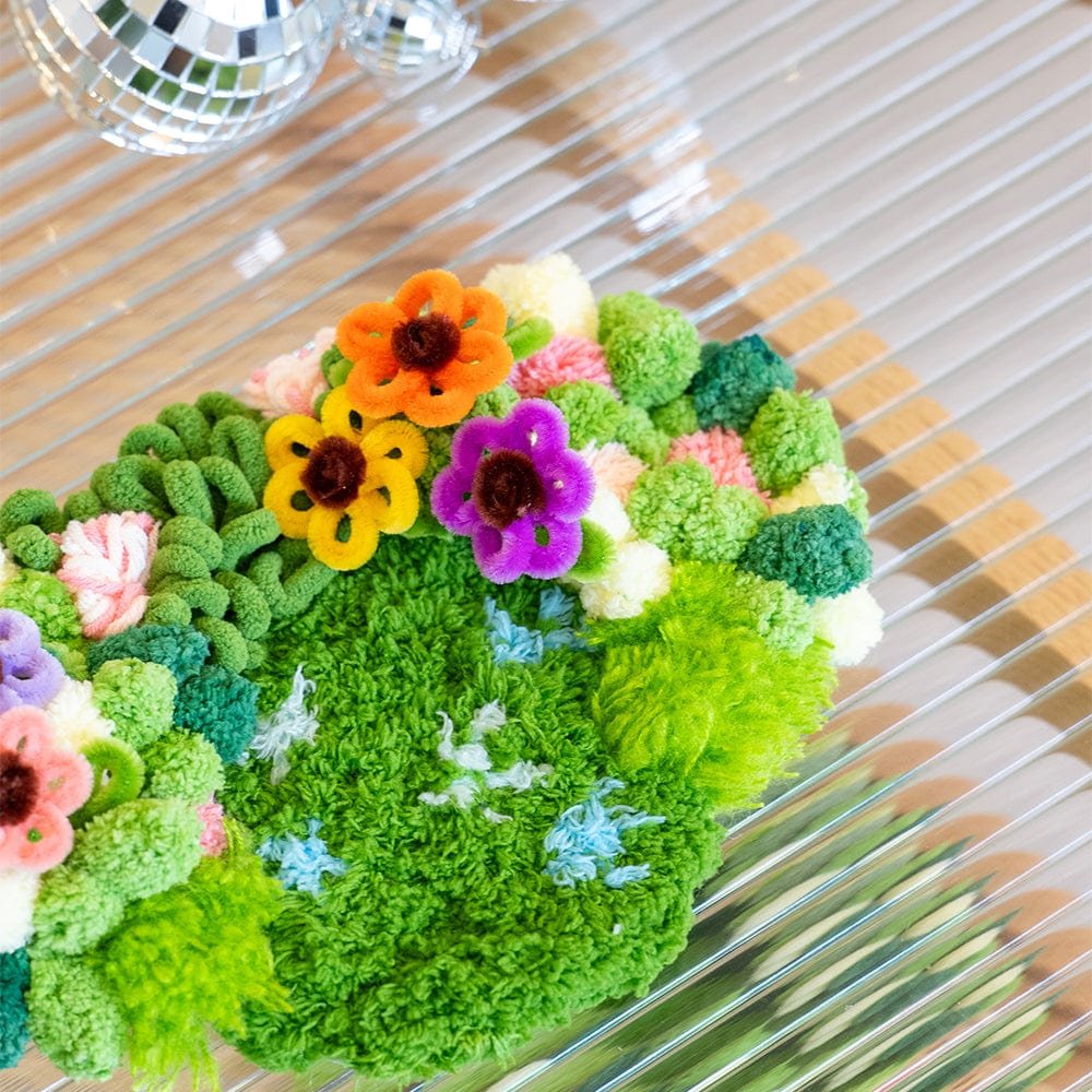 DISCO DAISY - Moss Coaster Kit- Handmade Tufting Embroidery Art for Beginners
