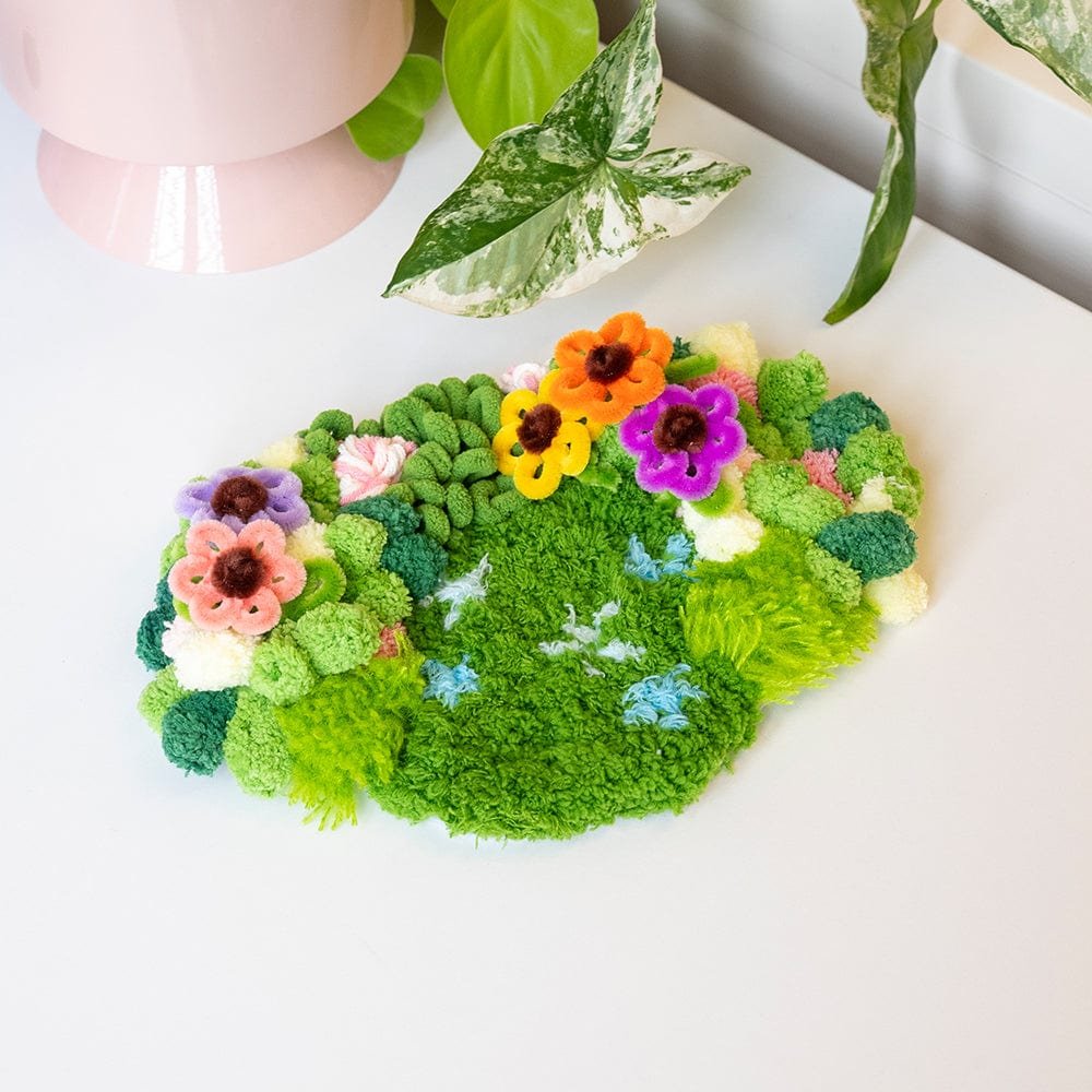 DISCO DAISY - Moss Coaster Kit- Handmade Tufting Embroidery Art for Beginners