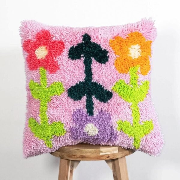 BRIGHT PICK OF THE BUNCH - Latch Hook Cushion Kit unique