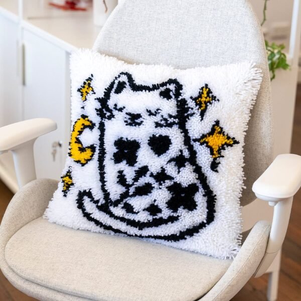 PURRFECTLY MAGICAL - Latch Hooking Cushion Kit-Creative Birthday Gifts