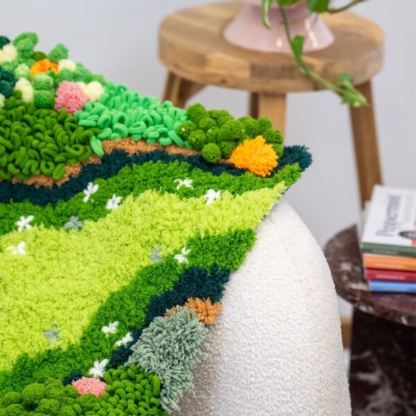 BLOSSOM BLOOM - Moss Rug Making Kit