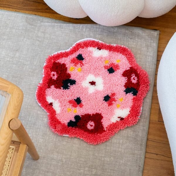 PINK POSIES - Rug Making Kit-latch hook kits