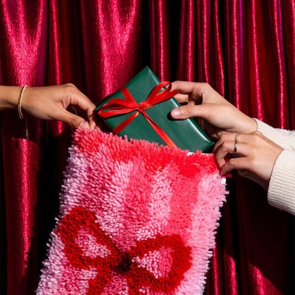 ALL WRAPPED UP - Christmas Stocking Kit-Gifts for Beginners