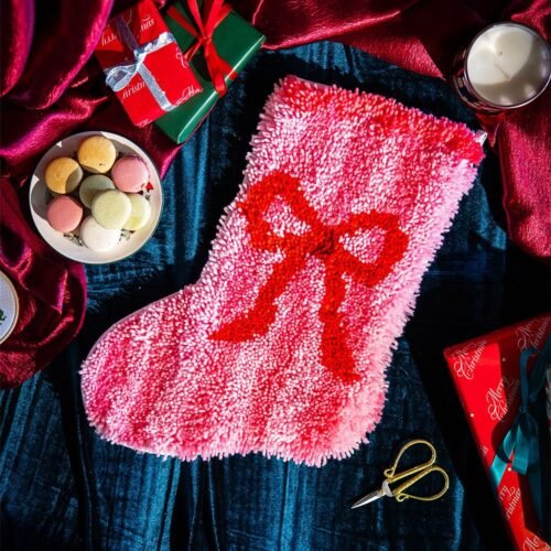 ALL WRAPPED UP - Christmas Stocking Kit-latch hook kits