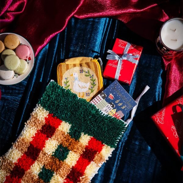 COZY PLAID - Christmas Stocking Kit-Gifts for Beginners