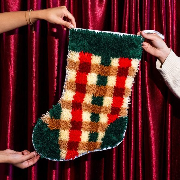 COZY PLAID - Christmas Stocking Kit
