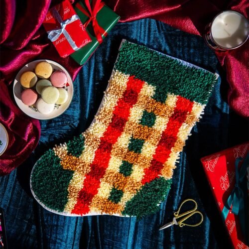 COZY PLAID - Christmas Stocking Kit-Gifts for Beginners