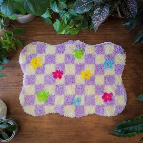 CHECK ME OUT - Rug Making Kit