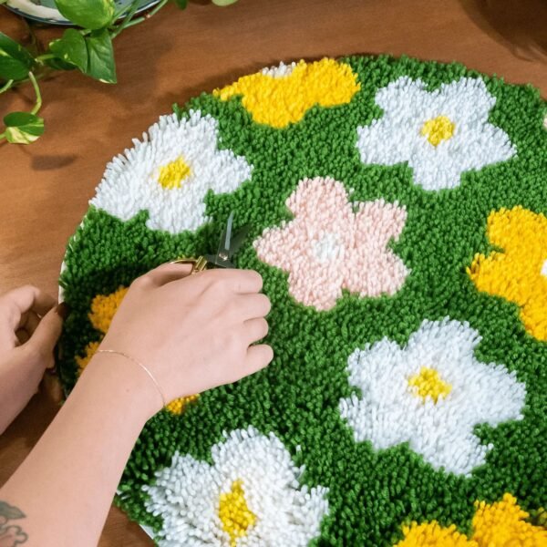 FLOWER BOMB GREEN - Rug Making Kit-Handmade Tufting Embroidery Art