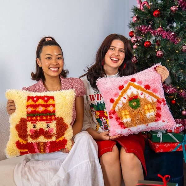 The Festive Pair - Latch Hook Cushion Bundle-Gifts for Beginners