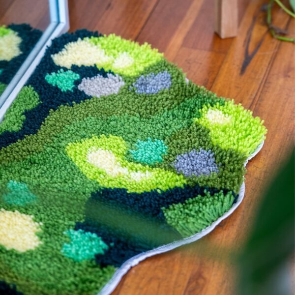 MOSSY CAVERN - XL Mirror Rug Making Kit