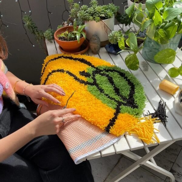PEACHY - Rug Making Kit