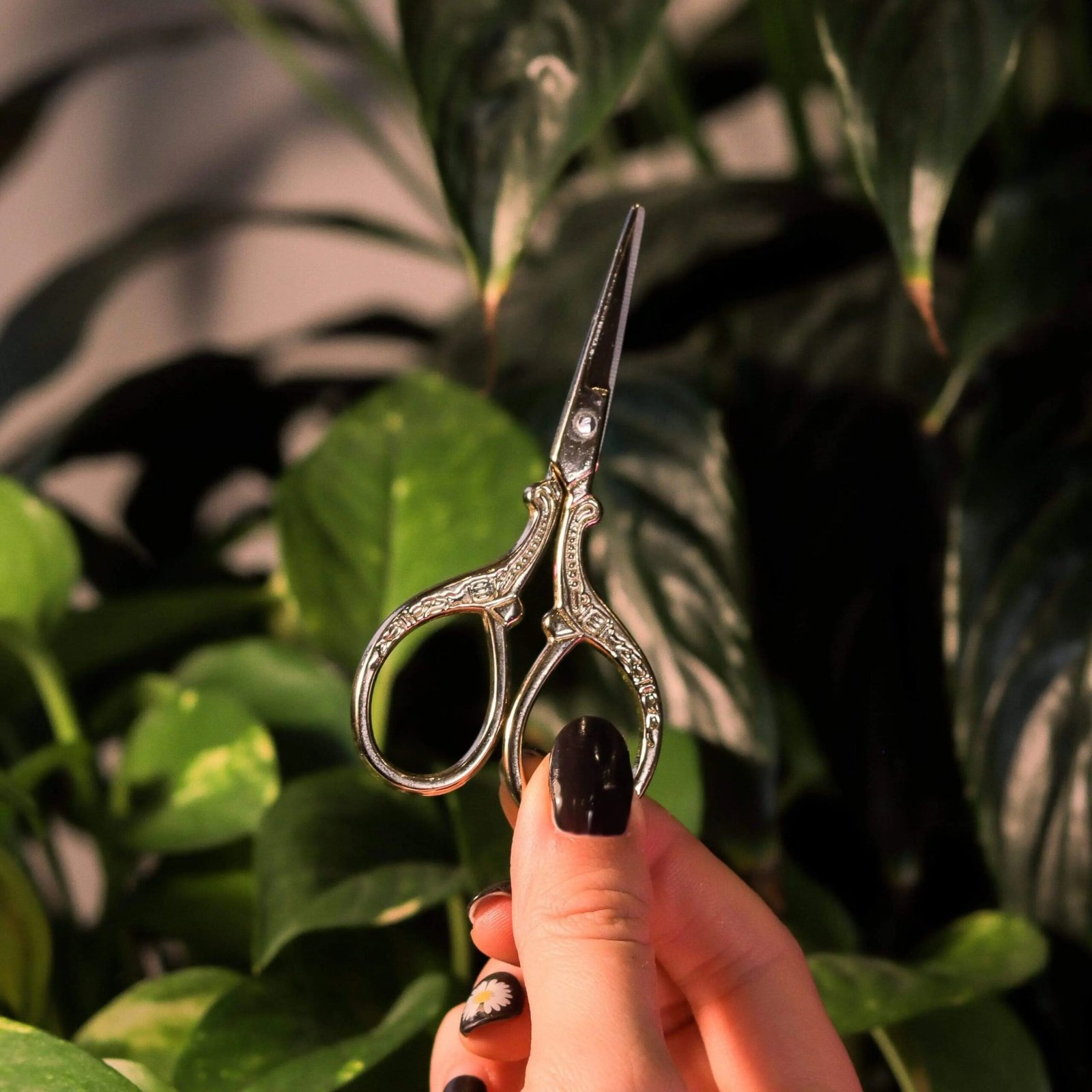 Gold Embroidery Scissors-Handcrafted Mastery