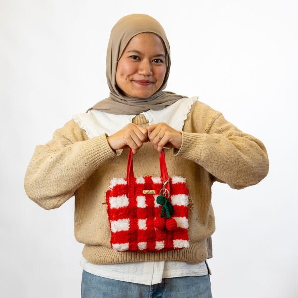 CAUGHT RED HANDED - Woven Bag Bundle