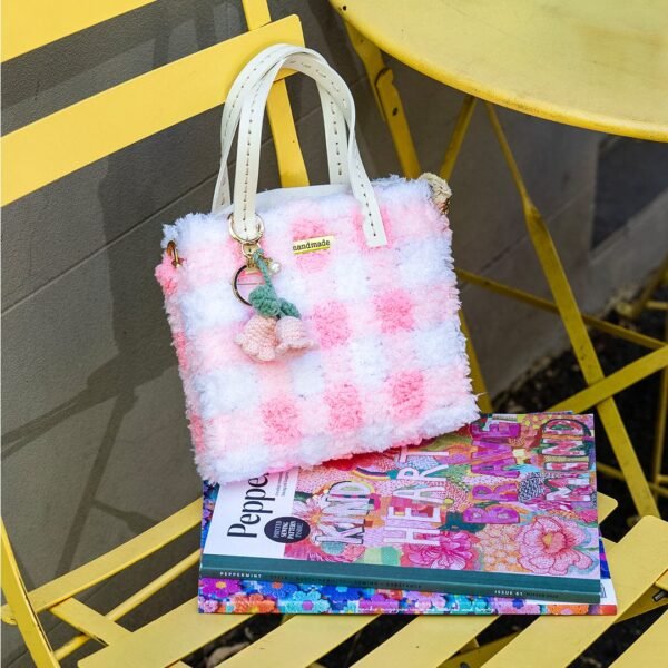 Pink Gingham - Woven Tote Bag Kit-Handmade Tufting Embroidery Art