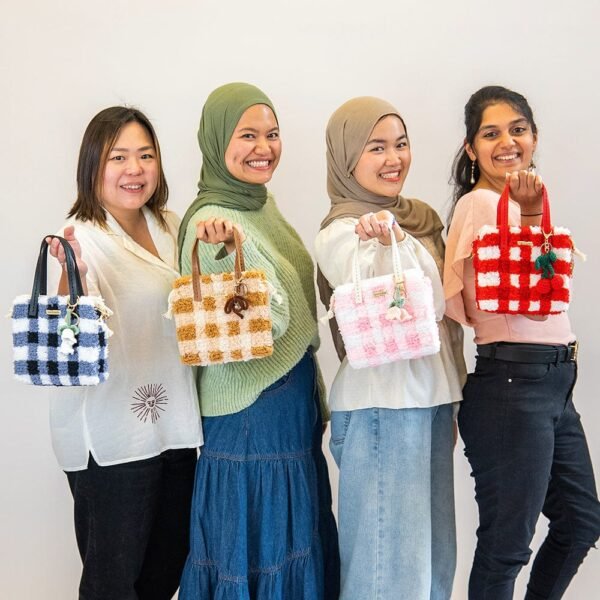 RED GINGHAM - Woven Tote Bag Kit