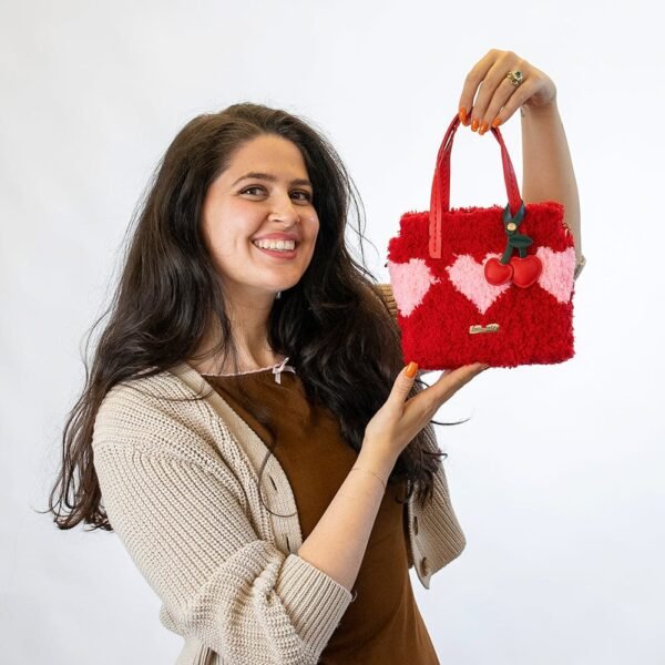 RED HEARTBREAKER - Woven Tote Bag Kit
