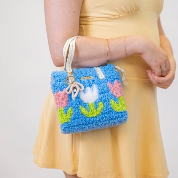 Blue Tulip - Woven Tote Bag Kit