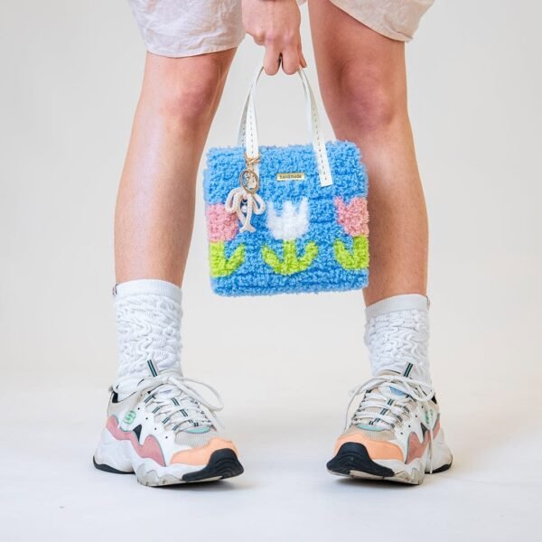Blue Tulip - Woven Tote Bag Kit