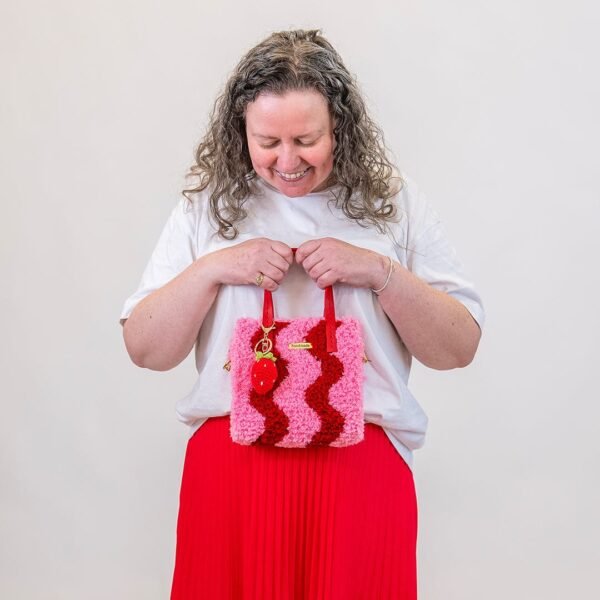 Pink - Red Wavey - Woven Tote Bag Kit