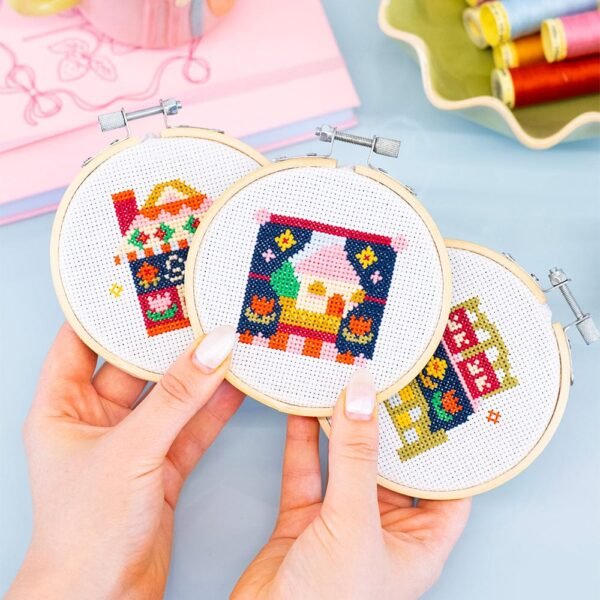 COZY COTTAGE MINIS - Cross Stitch Kit