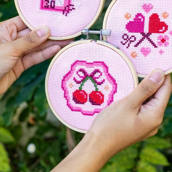 Sweet Little Things Minis - Cross Stitch Kit