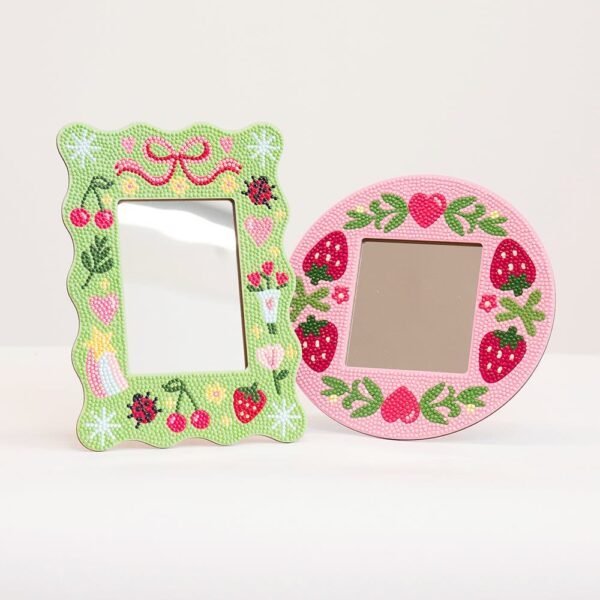 Tiny Treasures - Diamond Painting Mirror Frame Kit