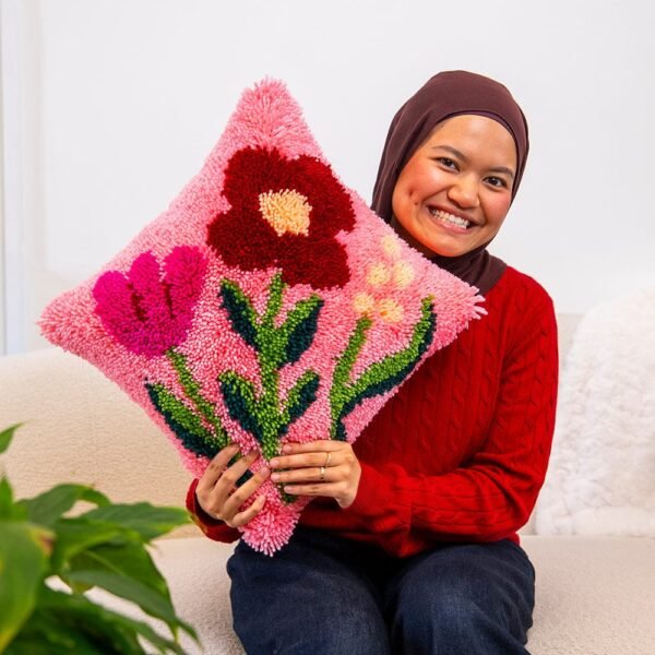 Fuchsia Wild Blooms - Latch Hook Cushion Kit-Kit for Beginners