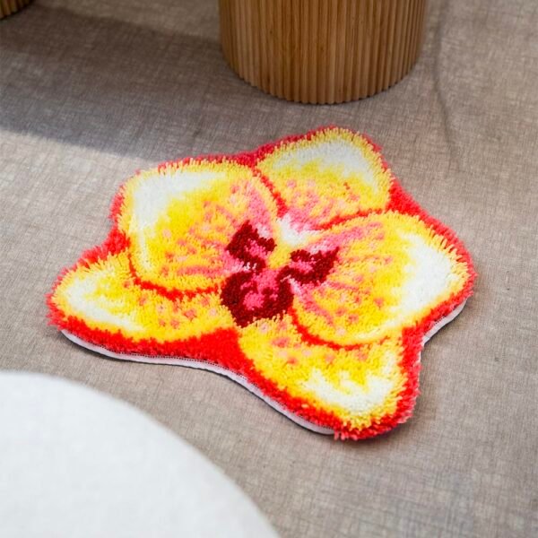 ISLAND ORCHID - Latch Hook Rug Kit