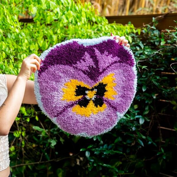 PRECIOUS PANSY - Latch Hook Rug Kit-latch hook kits