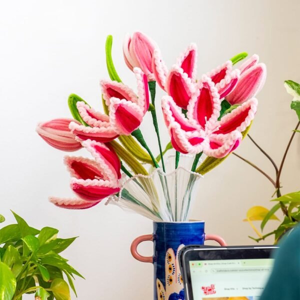 STARGAZER LILIES - Pipe Cleaner Bouquet Kit